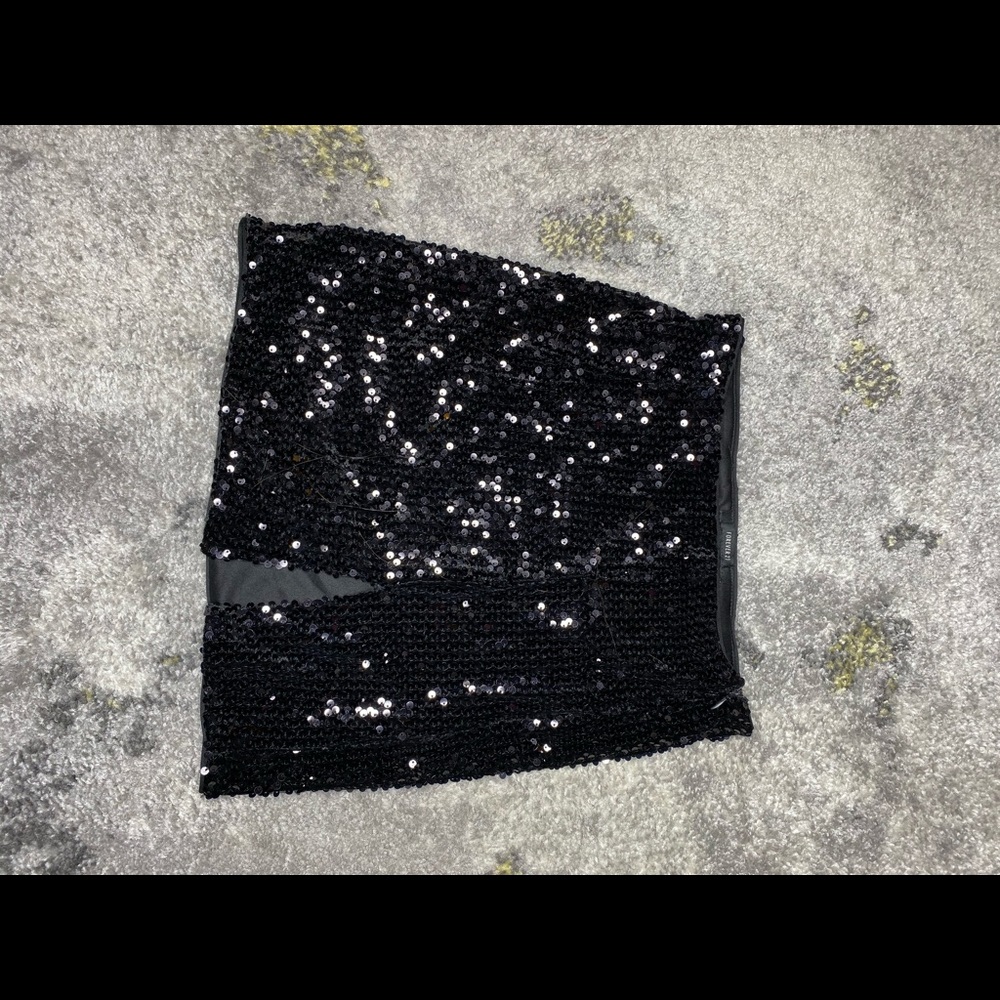 Night out sequin skirt